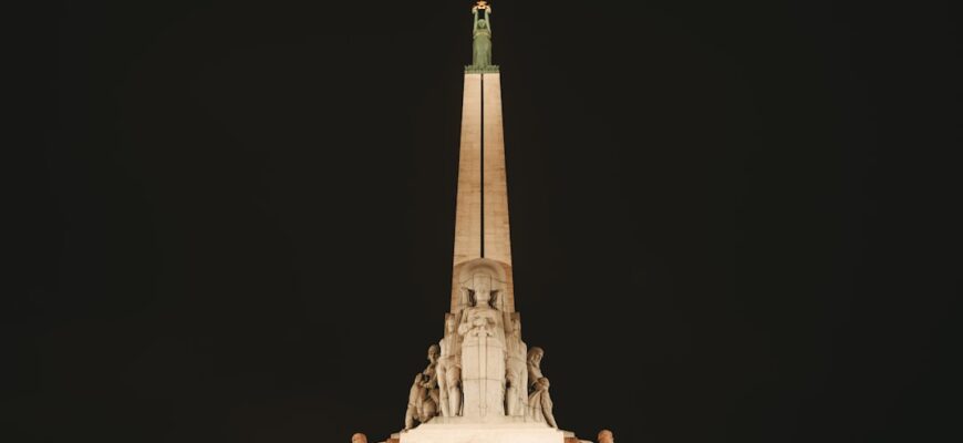 Photo Independence Monument